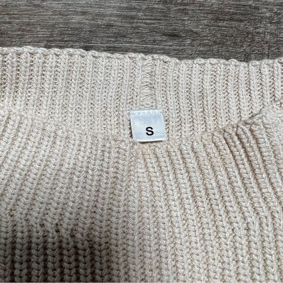 Cream High Neck Long Sleeve Sweater Size Small - Picture 4 of 8